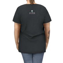 Load image into Gallery viewer, Alien Nurse (Thing) - Women's Curvy Tee - Keen Eye Design