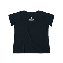 Load image into Gallery viewer, Alien Nurse (Thing) - Women's Curvy Tee - Keen Eye Design