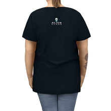 Load image into Gallery viewer, Alien Nurse (Thing) - Women's Curvy Tee - Keen Eye Design