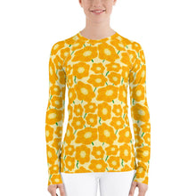 Load image into Gallery viewer, Hippy Orangeflower on Yellow - Women's AOP Rash Guard - Keen Eye Design
